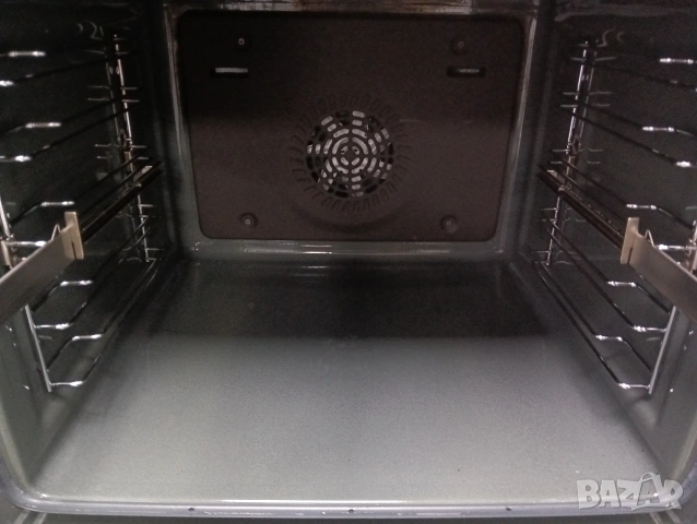 Иноксова печка за вграждане с керамичен плот Бош Bosch с две години гаранция!, снимка 6 - Печки, фурни - 53461375