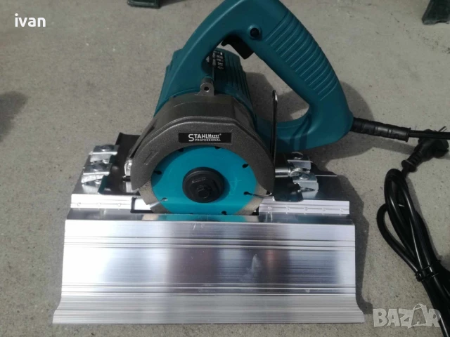 Немска машина за рязане на плочки под ъгъл , снимка 3 - Други инструменти - 50445242