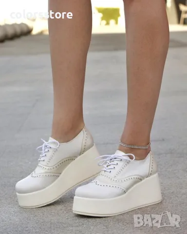 Обувки на платформа - бяла кожа - 450-L, снимка 2 - Дамски ежедневни обувки - 50313287