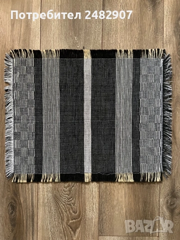 Подложка за маса