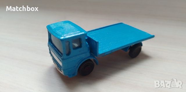 Matchbox England 1/64, снимка 1 - Колекции - 46319820