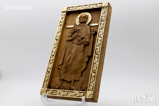 Релефна икона на свети Владимир от масивен дъб, снимка 3 - Икони - 53224750