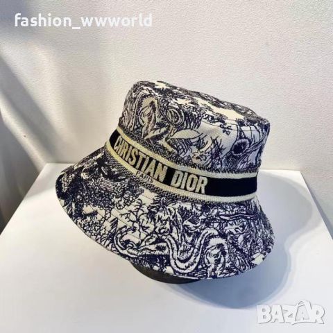 Налична шапка Dior реплика, снимка 1 - Шапки - 45702314