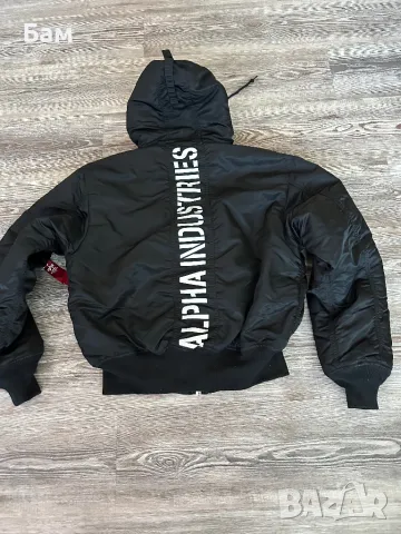 Оригинално мъжко яке Alpha Industries Flyers Jacket 45p Hooded размер М, снимка 7 - Якета - 48338340