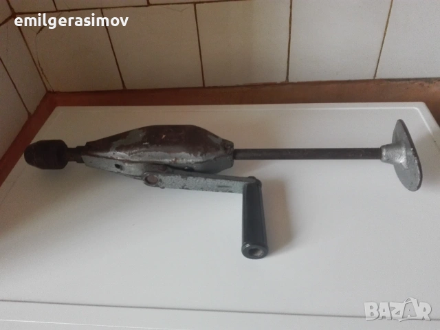 Ръчна дрелка , маткап.