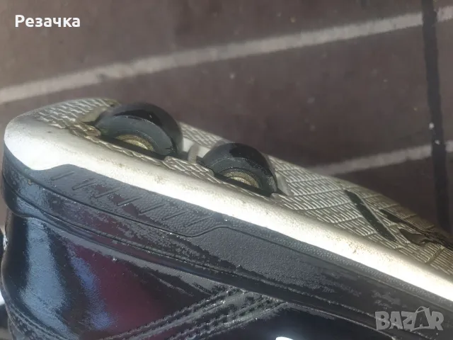 номер 36.5 с ролери., снимка 2 - Детски маратонки - 50371195