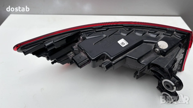 Стоп за Audi A4 B9 , снимка 2 - Части - 54046750