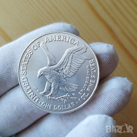 Оригинална сребърна монета American Eagle 2023 инвестиционна 1 тройунция, снимка 4 - Колиета, медальони, синджири - 45425730