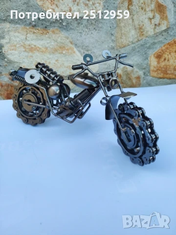 Метален мотоциклет, ръчно изработен от болтове и гайки, снимка 3 - Декорация за дома - 51396030