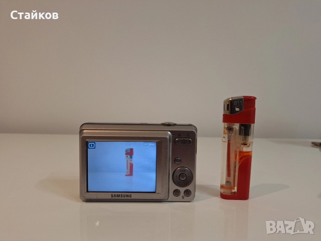 Цифров фотоапарат SAMSUNG DIGIMAX ES-55, снимка 4 - Фотоапарати - 52797679