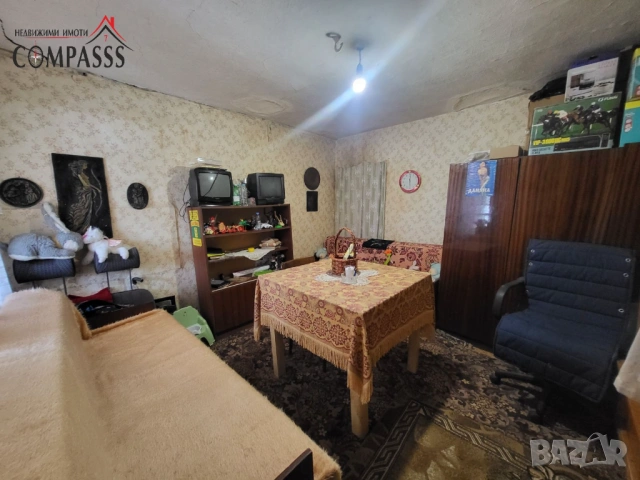 с. Пчелино, Обл. Добрич, къща с дворно място – 25000евро!, снимка 7 - Къщи - 52589018