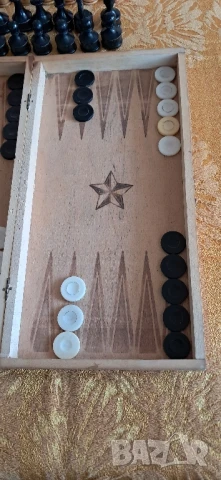 Стара табла с шах, снимка 2 - Антикварни и старинни предмети - 50928949