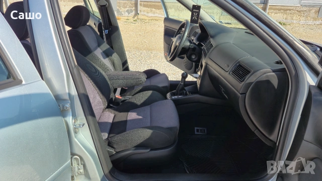 Голф 4 1.9 TDI/101 Топ Състояние, снимка 14 - Автомобили и джипове - 53729975