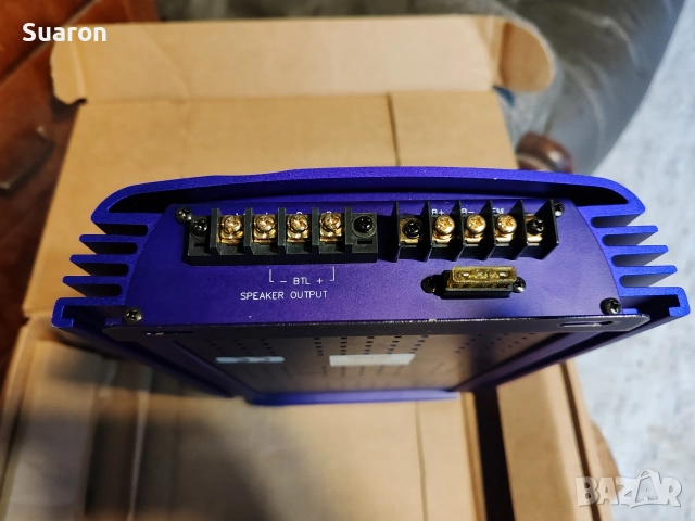 Мощно крайно стъпало усилвател ,,Pyle", снимка 3 - Ресийвъри, усилватели, смесителни пултове - 52857222