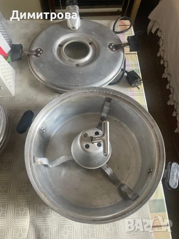 Електрическа тенджера с аксесоари и захранващ кабел, снимка 4 - Съдове за готвене - 51040696