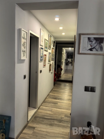 Отлично местоположение, луксозно изпълнен, напълно обзаведен и оборудван, удобно паркомясто, снимка 14 - Апартаменти - 52532535