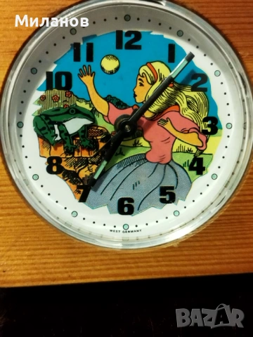 Стар анимиран будилник, настолен часовник, снимка 3 - Антикварни и старинни предмети - 54003536