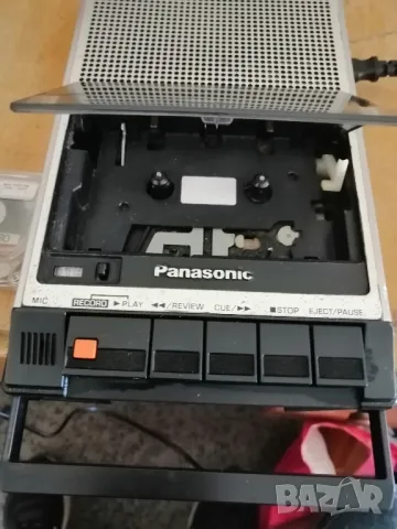 Ретро касетофон/диктофон PANASONIC RQ-2739, снимка 6 - Радиокасетофони, транзистори - 47179196