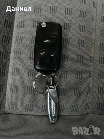 VW Bora TDI 101 КС, снимка 8 - Автомобили и джипове - 52498118