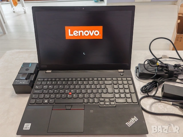 Lenovo ThinkPad T15 Gen 1 - i5 + докинг станция / ОТЛИЧЕН