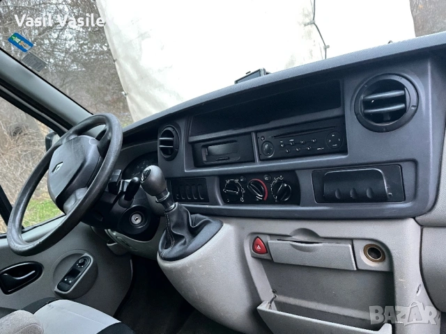 Ranault master 2.5dci Коламтик,теглич Швейцария, снимка 6 - Бусове и автобуси - 53478176