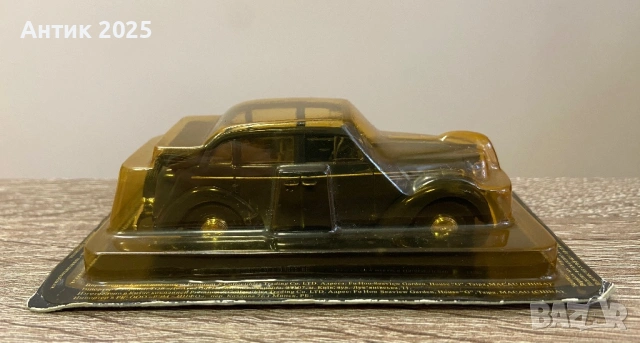 Колекционерски модел Москвич-400-420А (1:43), нов в блистер, снимка 2 - Антикварни и старинни предмети - 53597027