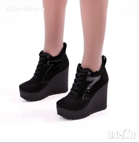 Кецове на платформа - черен велур и лак - NO4 