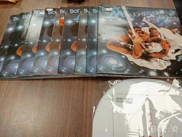 LP Грамофонни плочи с албуми Boney M - Oceans of Fantasy/Take The Heat Off Me/Nightflight to Venus, снимка 6 - Грамофонни плочи - 53011911