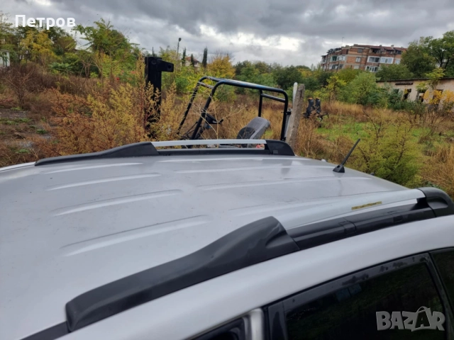 Hyundai Tucson 2.0 CRDI/Лети джанти 16/ На части/Автоматик, снимка 4 - Автомобили и джипове - 52192796