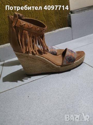 Дамски сандали на платформа , снимка 2 - Сандали - 45777614
