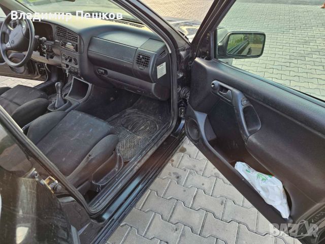 VW Golf Golf 3, снимка 6 - Автомобили и джипове - 46650873