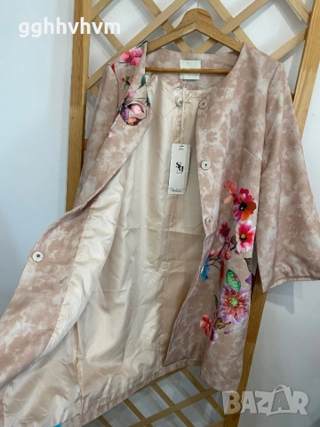 манто, снимка 6 - Палта, манта - 52106074