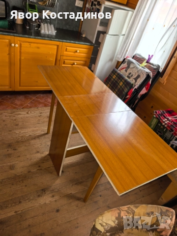 Продавам пакетна маса за трапезария, зяпазена, снимка 4 - Маси - 52673338