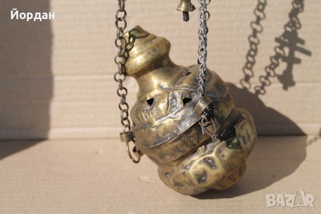 Старо бронзово кандило, снимка 1 - Антикварни и старинни предмети - 45422053
