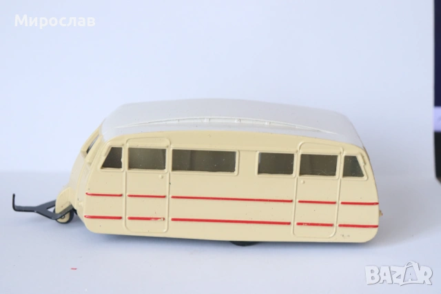 DINKY TOYS 811 CARAVANE КАРАВАНА КЕМПЕР МОДЕЛ КОЛИЧКА