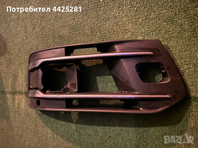 решетка дясна предна броня Audi SQ7 модел 2015-2019 г. #016S. 4M0807682S, снимка 2 - Части - 53144020