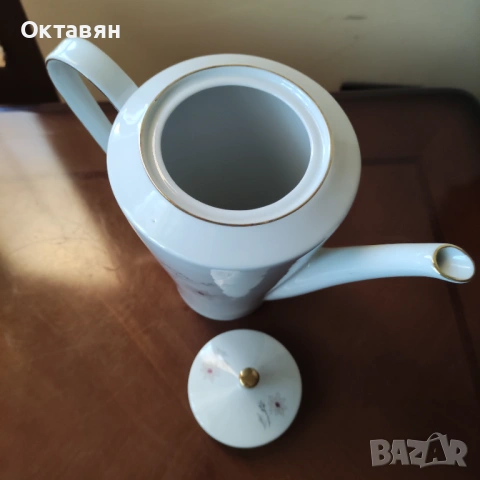 Порцеланов чайник, снимка 3 - Аксесоари за кухня - 53290667