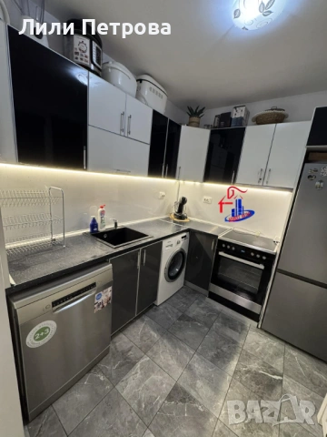 Многостаен ТУХЛЕН апартамент на предпочитан ВТОРИ етаж до радио Шумен, снимка 6 - Апартаменти - 54199532