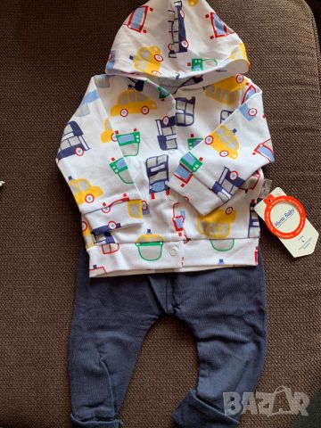 Бебешко костюмче, снимка 1 - Комплекти за бебе - 45253110