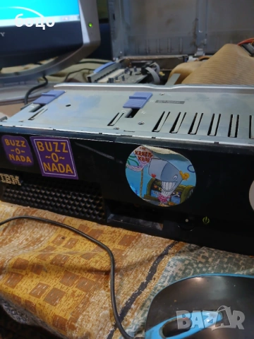 Продавам компютър без памет и хдд