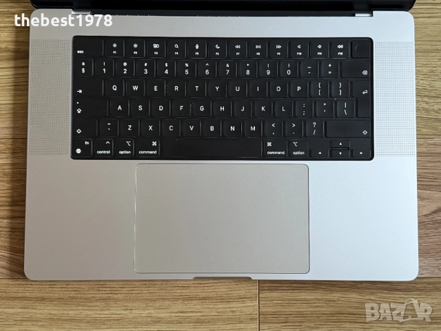 MacBook Pro 16 M1 Pro`10 CPU/16 GPU/1TB SSD/16GB RAM/Като Нов, снимка 2 - Лаптопи за работа - 52574367