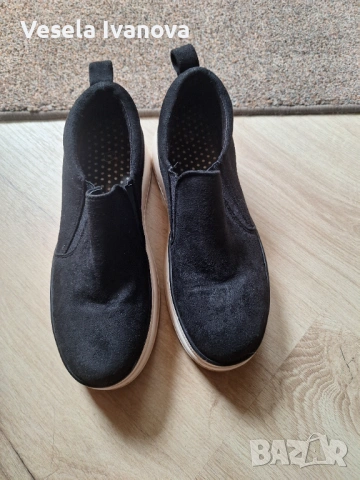 Дамски обувки 