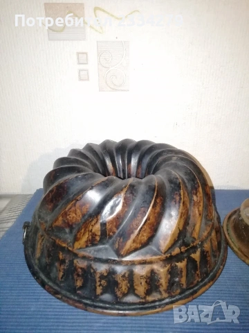 Бакърени тигани, ръчно изработени в различни времена от различни майстори. , снимка 18 - Антикварни и старинни предмети - 34854504