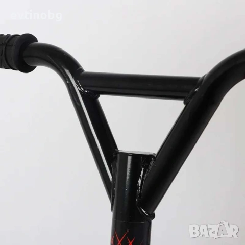 Усилена тротинетка за трикове с метална спирачка и гумени ръкохватки., снимка 5 - Велосипеди - 53836274