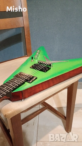 V Custom Коледна промоция!!!, снимка 6 - Китари - 52857399