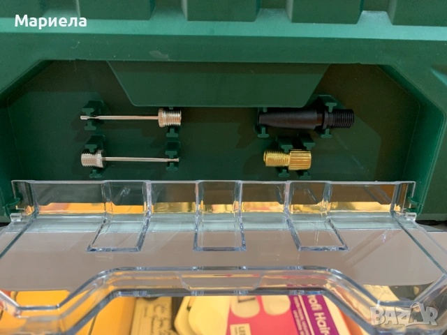 Компресор Parkside 12V/230V с дигитален, снимка 4 - Аксесоари и консумативи - 53717651