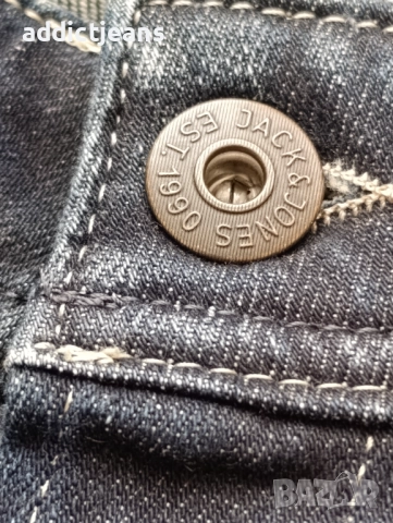 Мъжки дънки Jack&Jones размер 33, снимка 4 - Дънки - 52946347