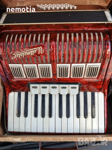 Акордеон Велтмастер 40 баса, снимка 3 - Акордеони - 53666465