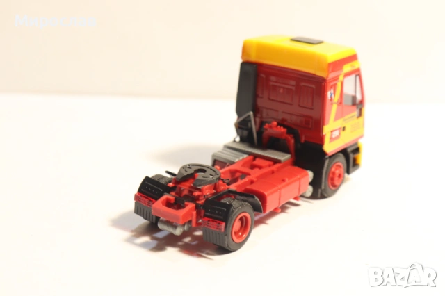 AWM H0 1/87 IVECO ВЛЕКАЧ TIR КАМИОН МОДЕЛ, снимка 5 - Колекции - 53258387