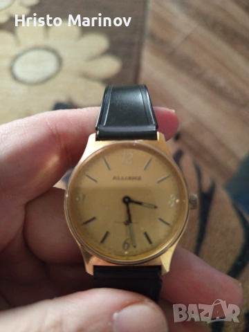 Продавам Механичен часовник , снимка 2 - Мъжки - 53756038